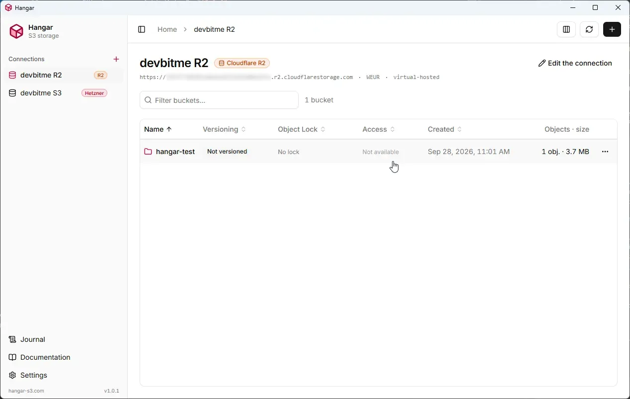Hangar showing the buckets of a Cloudflare R2 connection, with their versioning, Object Lock, access, creation date and size.